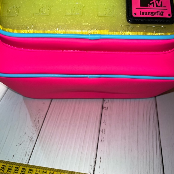 LOUNGEFLY RETRO MTV Clear Backpack NWT NEON PVC - Picture 5 of 7